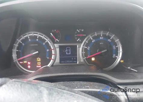 2014 Toyota 4Runner Limited z USA, uszkodzony, nr VIN JTEBU5JR9E5172668